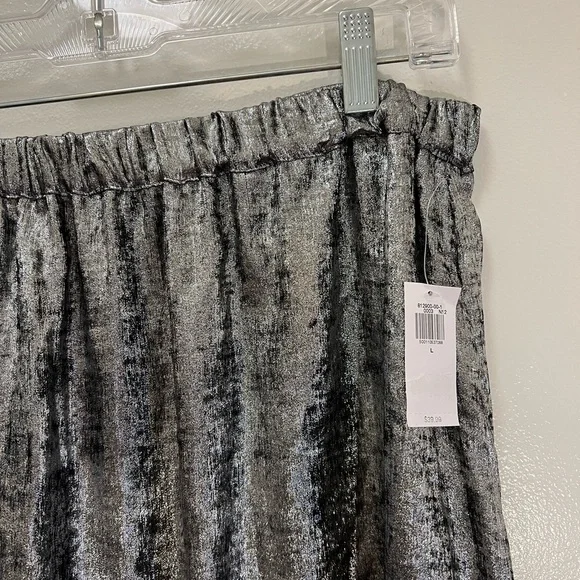 NWT Old Navy L Metallic Silver Elastic Waist MIDI Skirt Pockets - Picture 2 of 7
